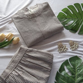 Chic Aqua-Toned Suit Set with Modern Style