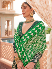 Adorable Green Digital Printed Silk Casual Wear Saree With Blouse