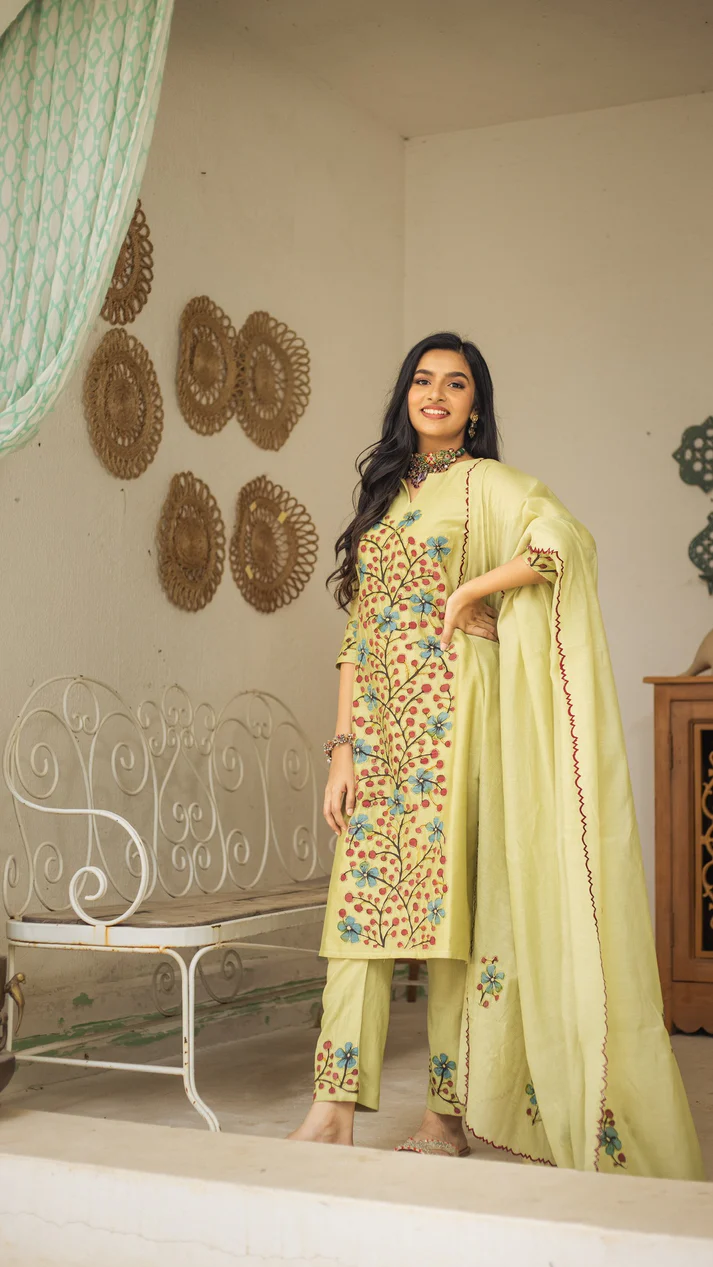 Kalamkari Cotton Kurta Set  Floral Design with Coordinated Dupatta