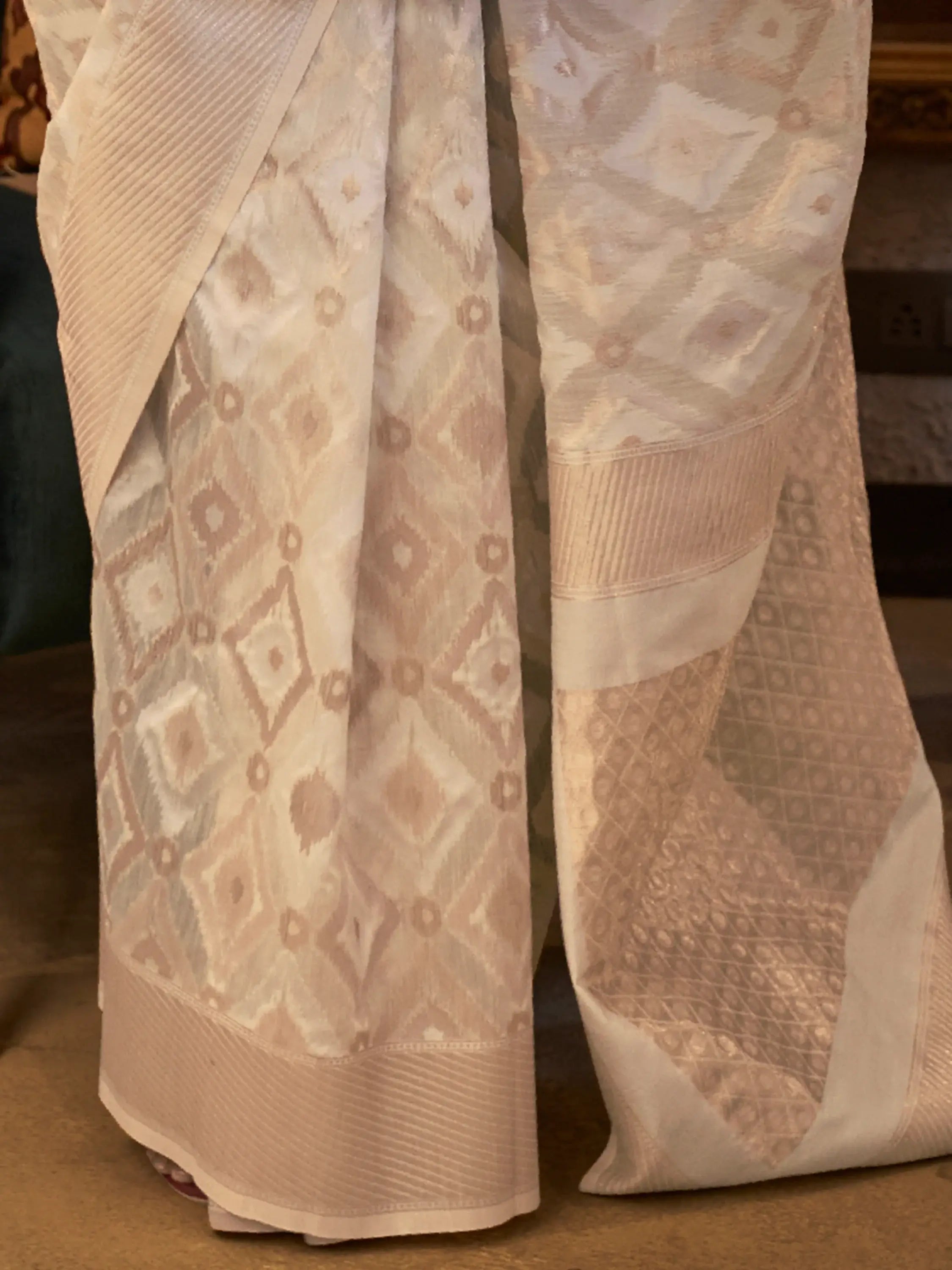 Charming Off-White Zari Weaving Linen Traditional Saree With Blouse