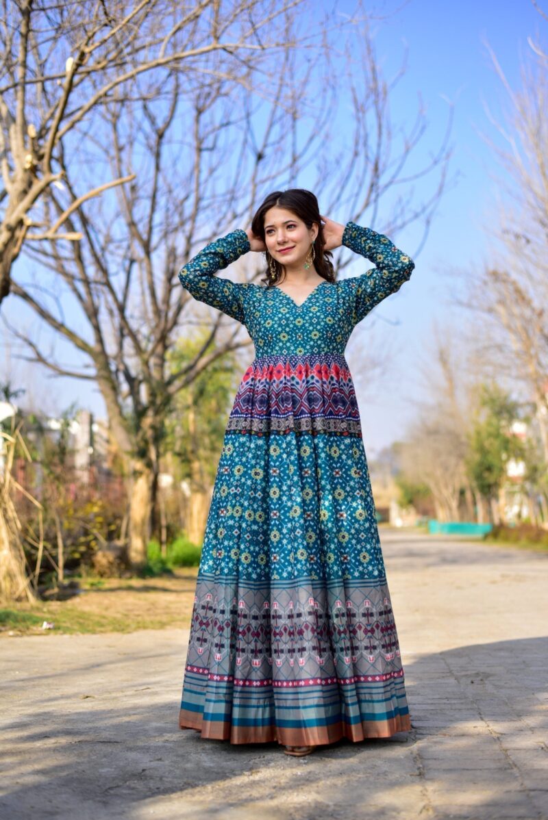 kushangini chanderi maxi set - Image 4